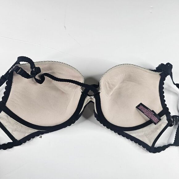 Victoria's Secret lace strappy bra size 34D - Picture 6 of 8